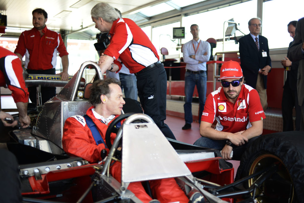 Jacques Villeneuve im Ferrari seines Vaters. Copyright: Ferrari