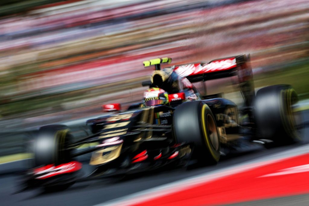 Lotus-Pilot Maldonado. Copyright: Lotus