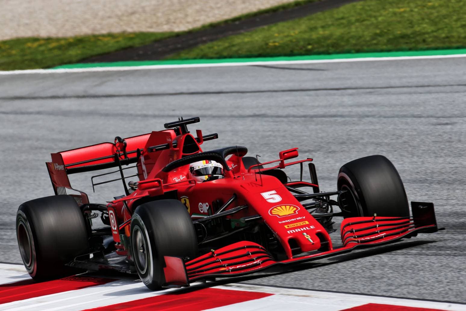 Verstappen „Kein Problem“ mit Teamkollege Vettel
