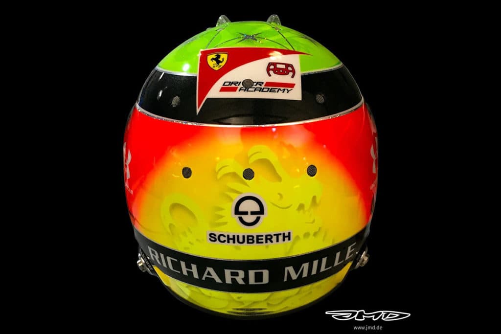Mick Schumacher Formel 2 Helm 2002. Credit: Jens Munser Designs