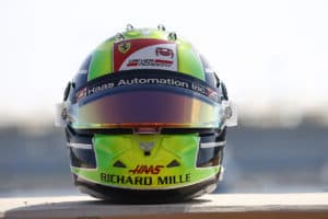 Mick Schumachers Helm Credit: LAT / Haas