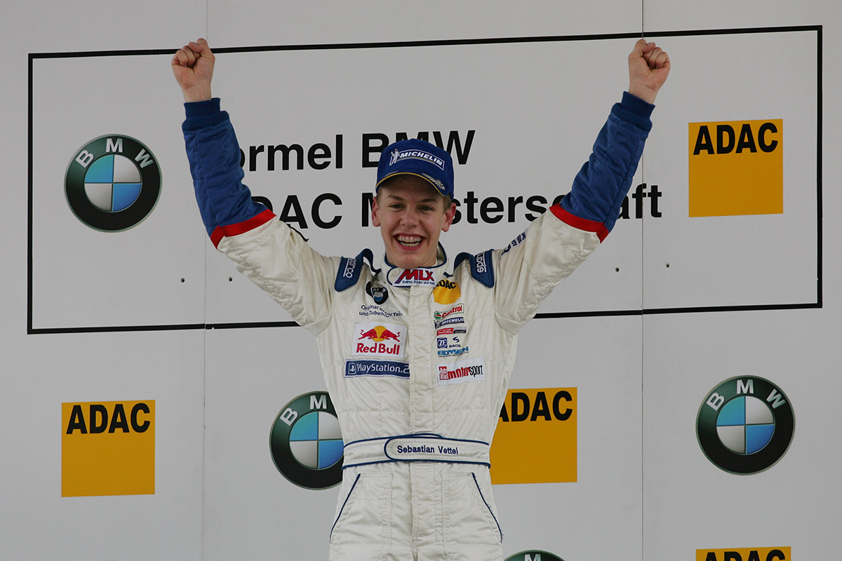 Sebastian Vettel 2004 in der Formel BMW Credit: BMW