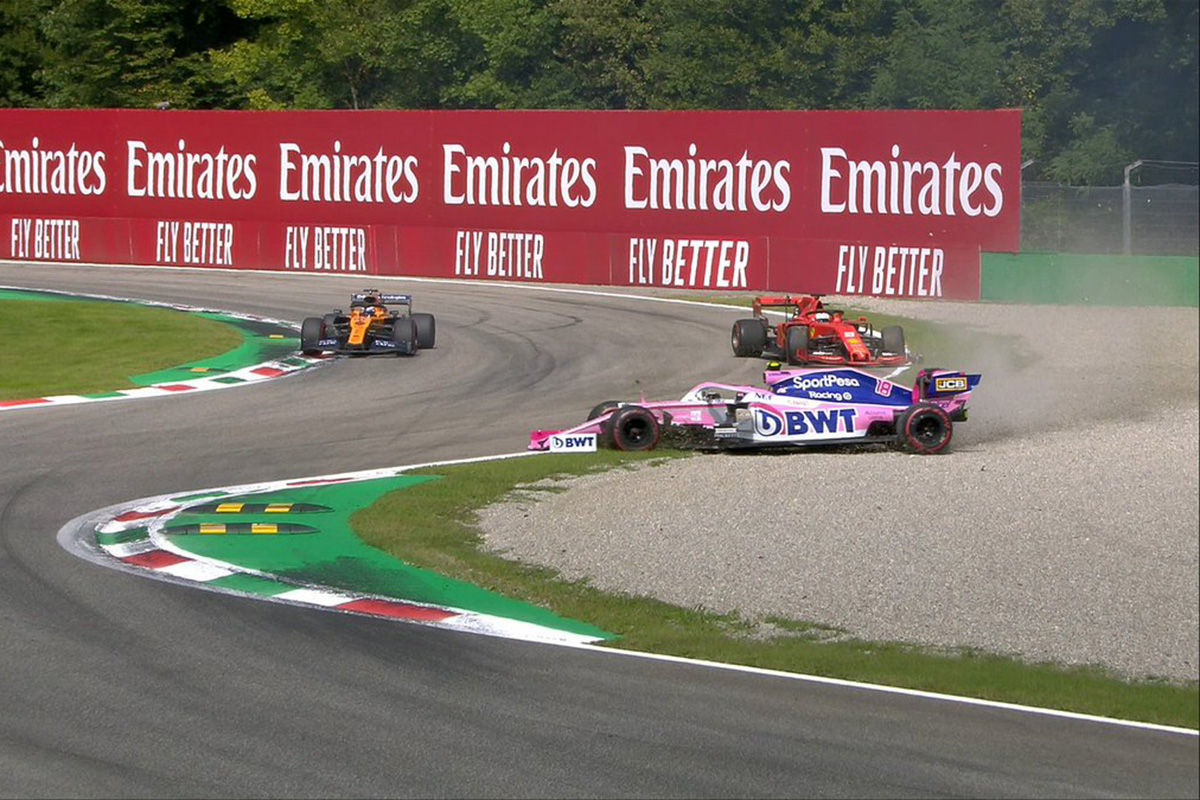 2019 dreht sich Sebastian Vettel in Monza und schießt beim zurückfahren auf die Strecke Lance Stroll im Racing Point ab. Credit: F1 TV