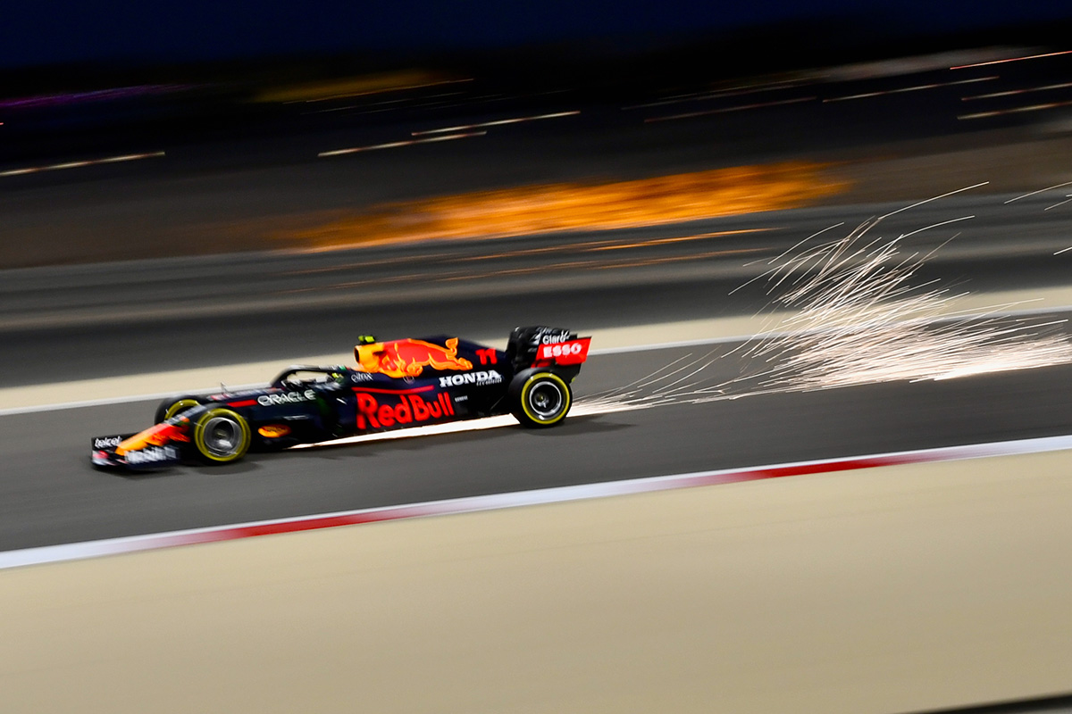 Formel 1 Sergio Perez Bahrain 2021 Red Bull FP2