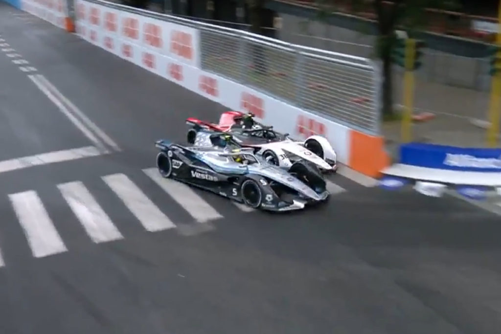 Formel E Rom ePrix Andre Lotterer und Stoffel Vandoorne kolledieren. Credit: Formula E