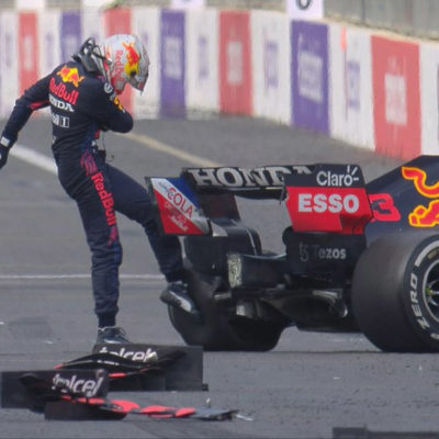 Formel 1 Verstappen Red Bull Baku Reifenschaden 2021