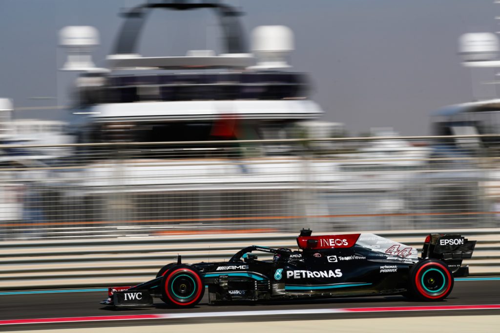 Formel 1 Lewis Hamilton Mercedes Abu Dhabi FP1