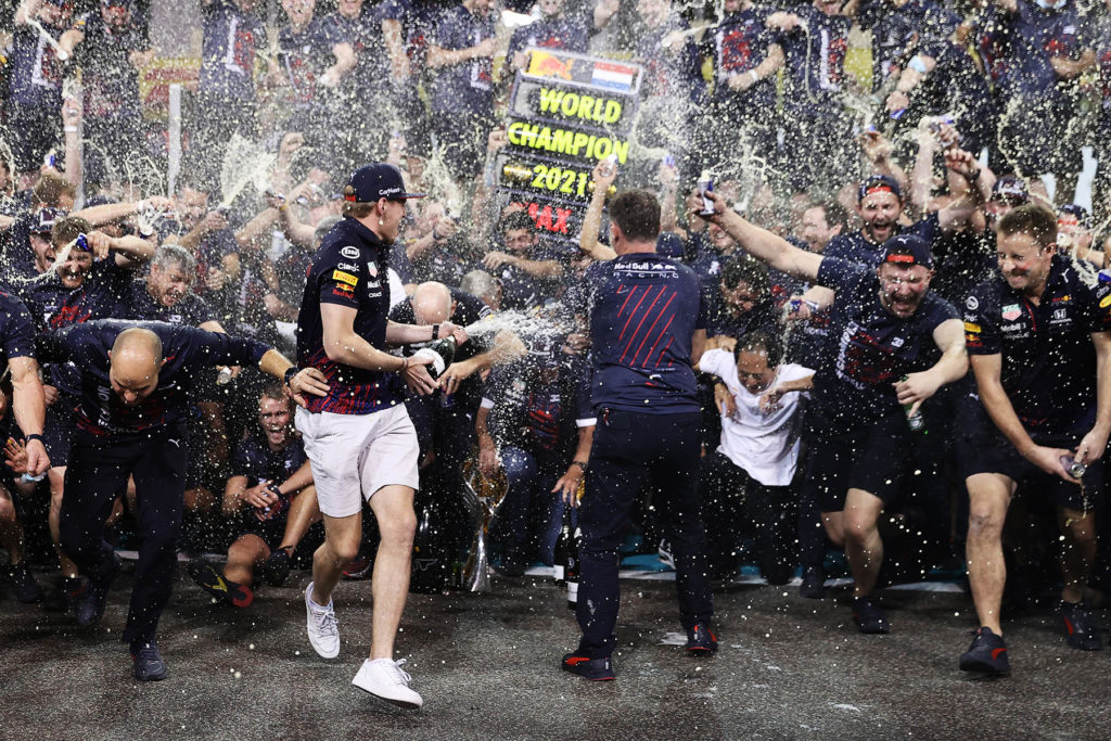 Formel 1 Red Bull Max Verstappen Weltmeister Party Abu Dhabi GP 2021