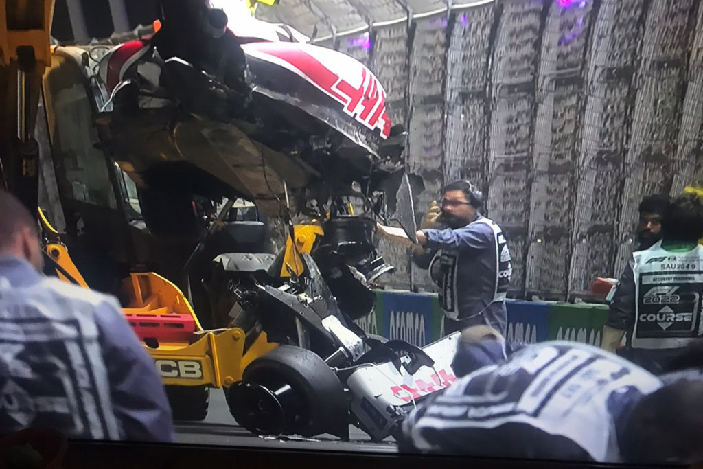 Formel 1 Mick Schumacher Crash Saudi Arabien GP Quali 2022