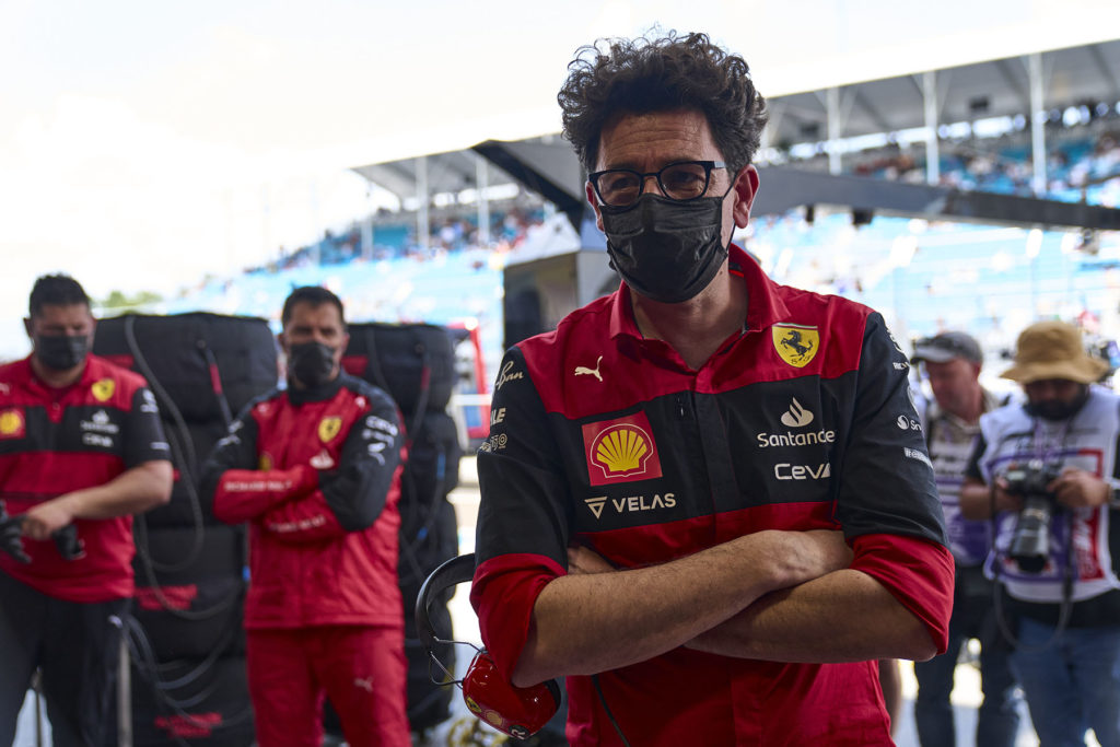 Formel 1 Ferrari Teamchef Binotto 2022