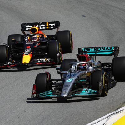Formel 1 Max Verstappen und George Russell Mercedes Red Bull Barcelona 2022