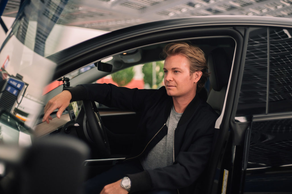 Nico Rosberg Tesla Ukraine ViPrize Verlosung 2022
