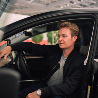 Nico Rosberg Tesla Ukraine ViPrize Verlosung 2022
