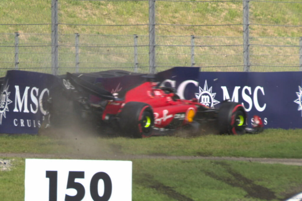 Formel 1 Leclerc Ferrari Zandvoort 2023 Crash