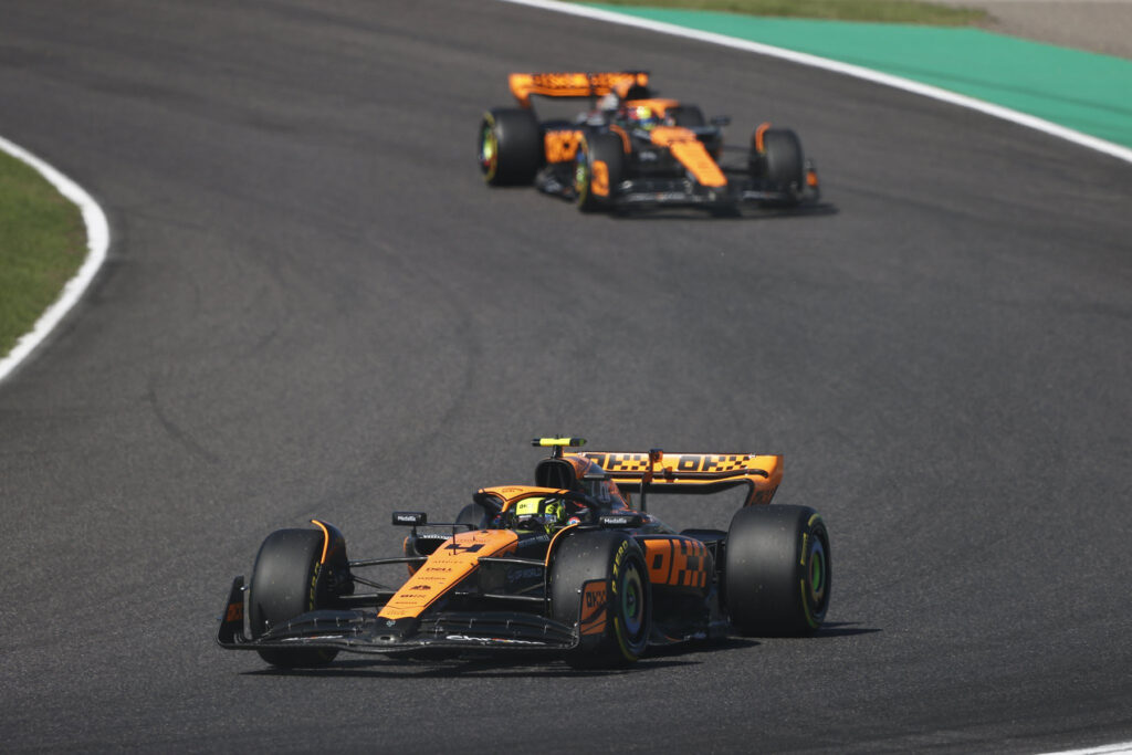 Formel 1 Norris Piastri McLaren Suzuka 2023