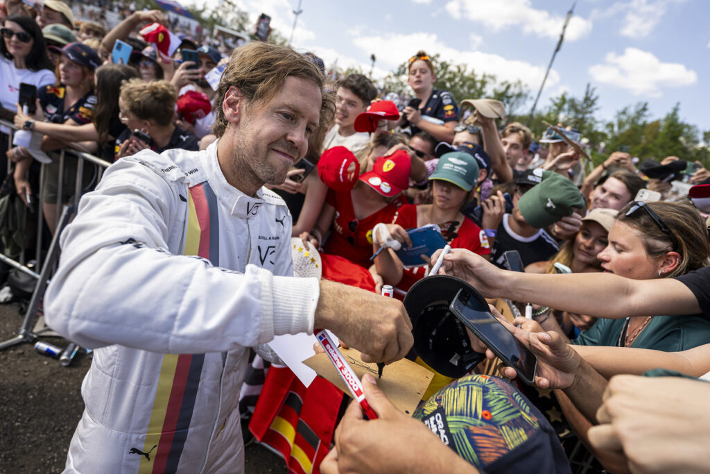Formel 1 Sebastian Vettel Nordschleife Red Bull 2023