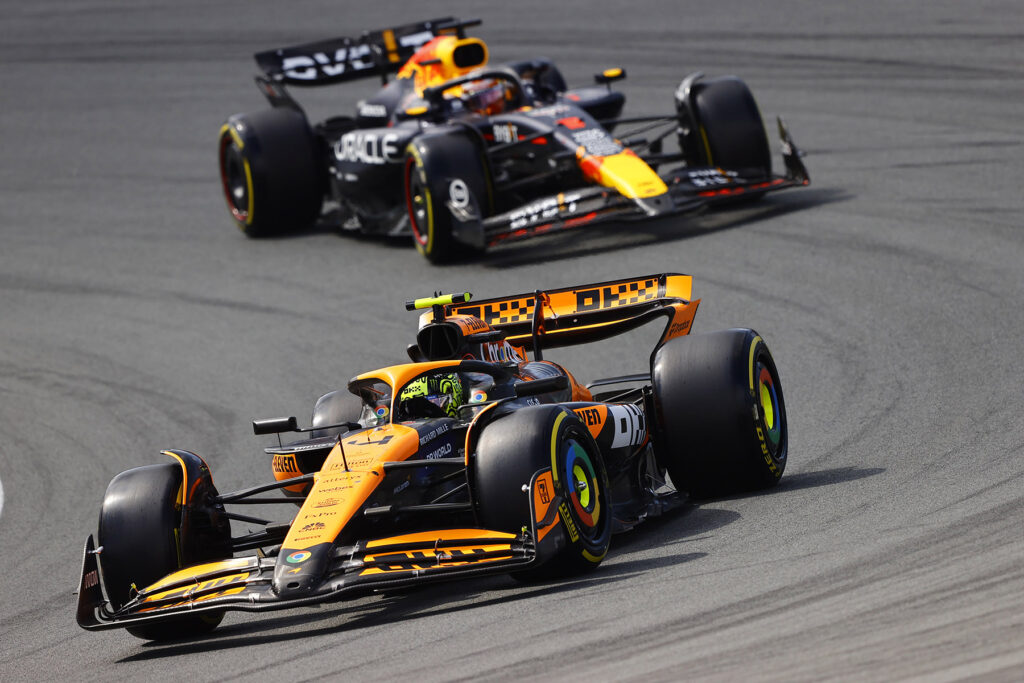 Formel 1 Lando Norris und Max Verstappen Zandvoort 2024