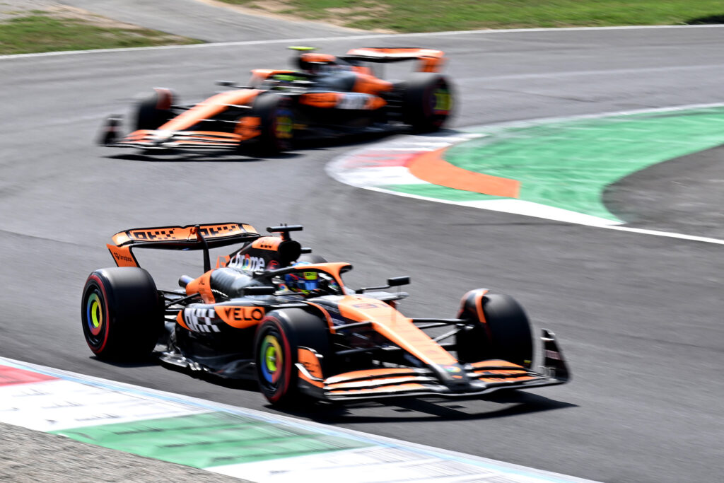 Formel 1 Lando Norris und Oscar Piastri McLaren Monza 2024