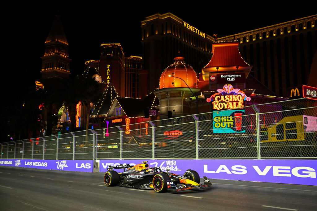 Formel 1 Sergio Perez Red Bull Las Vegas 2024