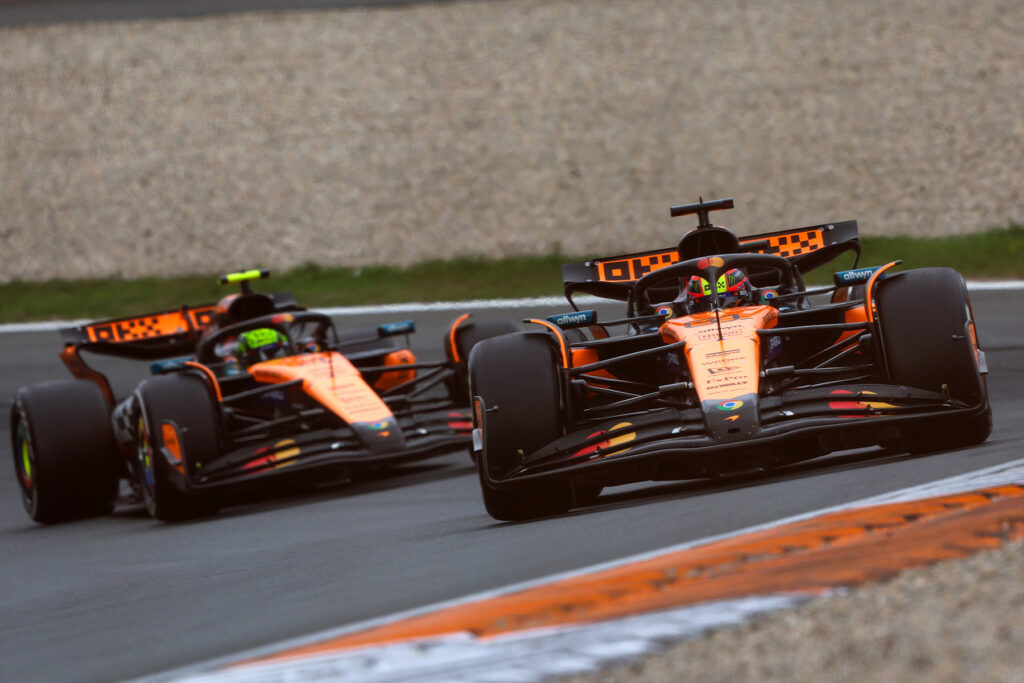 Formel 1 Oscar Piastri und Lando Norris McLaren Zandvoort 2025