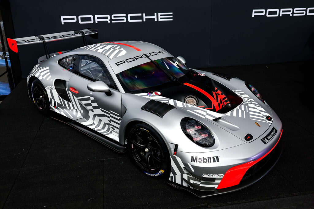 Porsche 911 GT3 R. Credit: Gruppe C Photography