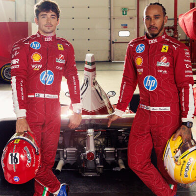 Leclerc und Hamilton, Credit: Ferrari