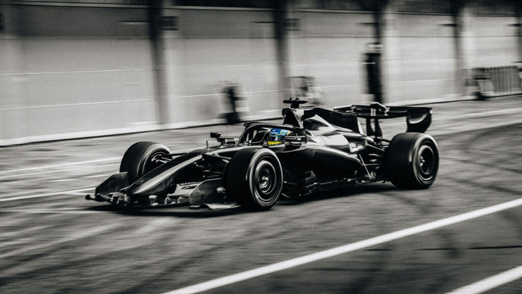 Formel 1 Fernando Alonso Aston Martin Barcelona Test 2026