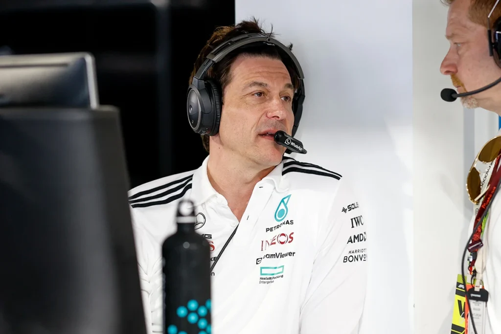 Formel 1 Toto Wolff Mercedes 2025