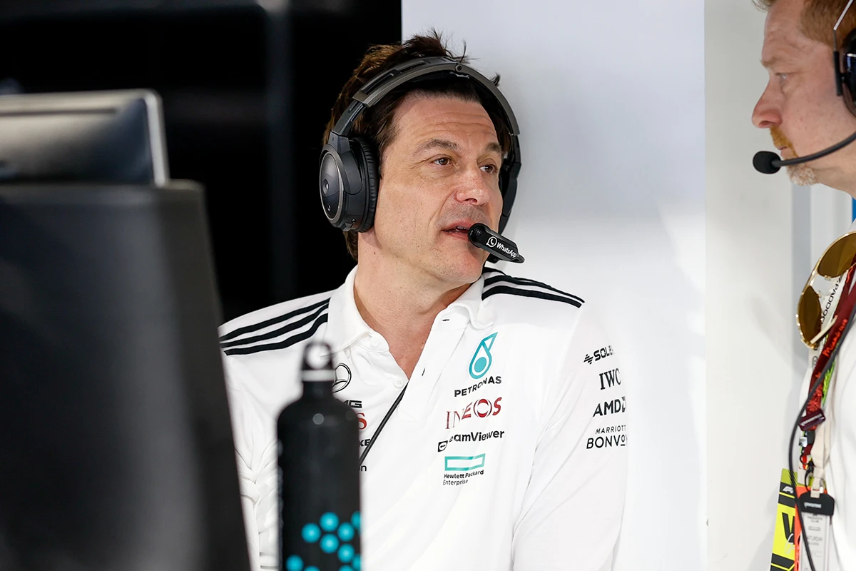 Formel 1 Toto Wolff Mercedes 2025