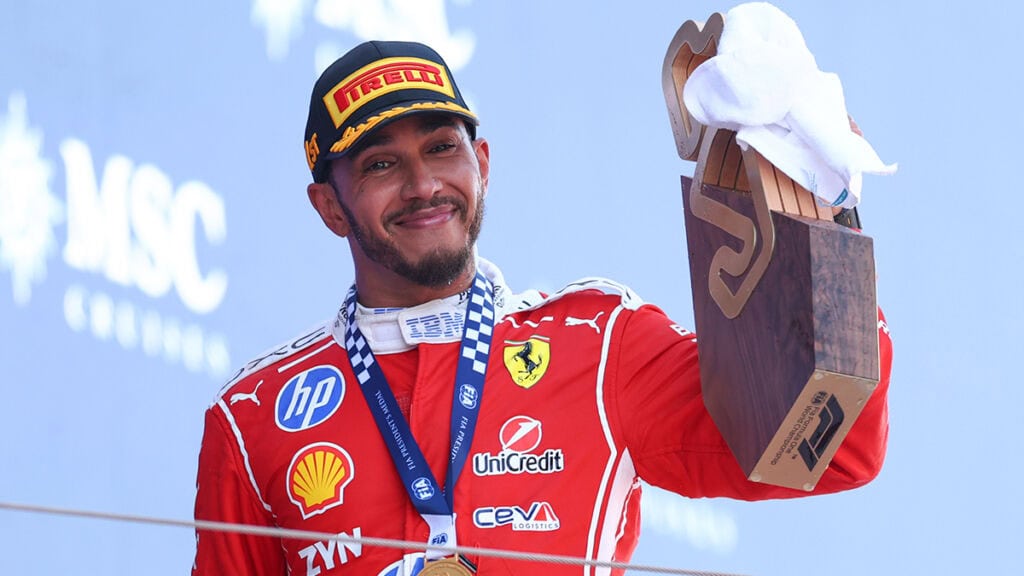 Formel 1 Lewis Hamilton Ferrari Barcelona Sieg 2026