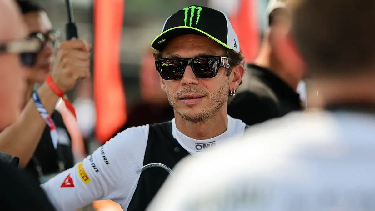 Valentino Rossi, Credit: BMW